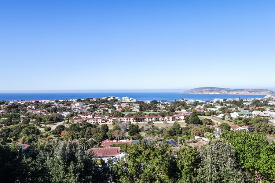 To Let 4 Bedroom Property for Rent in Lower Robberg Western Cape